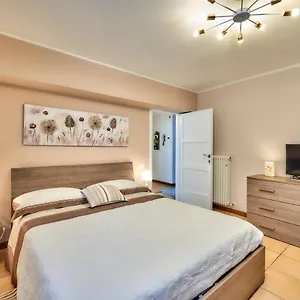 https://dimora-san-lorenzo.it-lombardy.com
