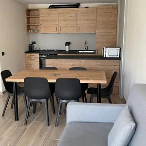 https://appartamenti-sky-express.it-lombardy.com